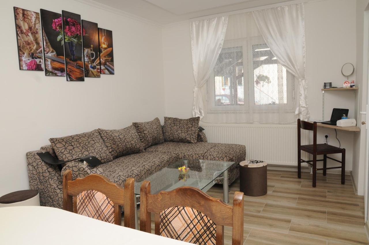 Favorit Apartments Čačak Eksteriør billede