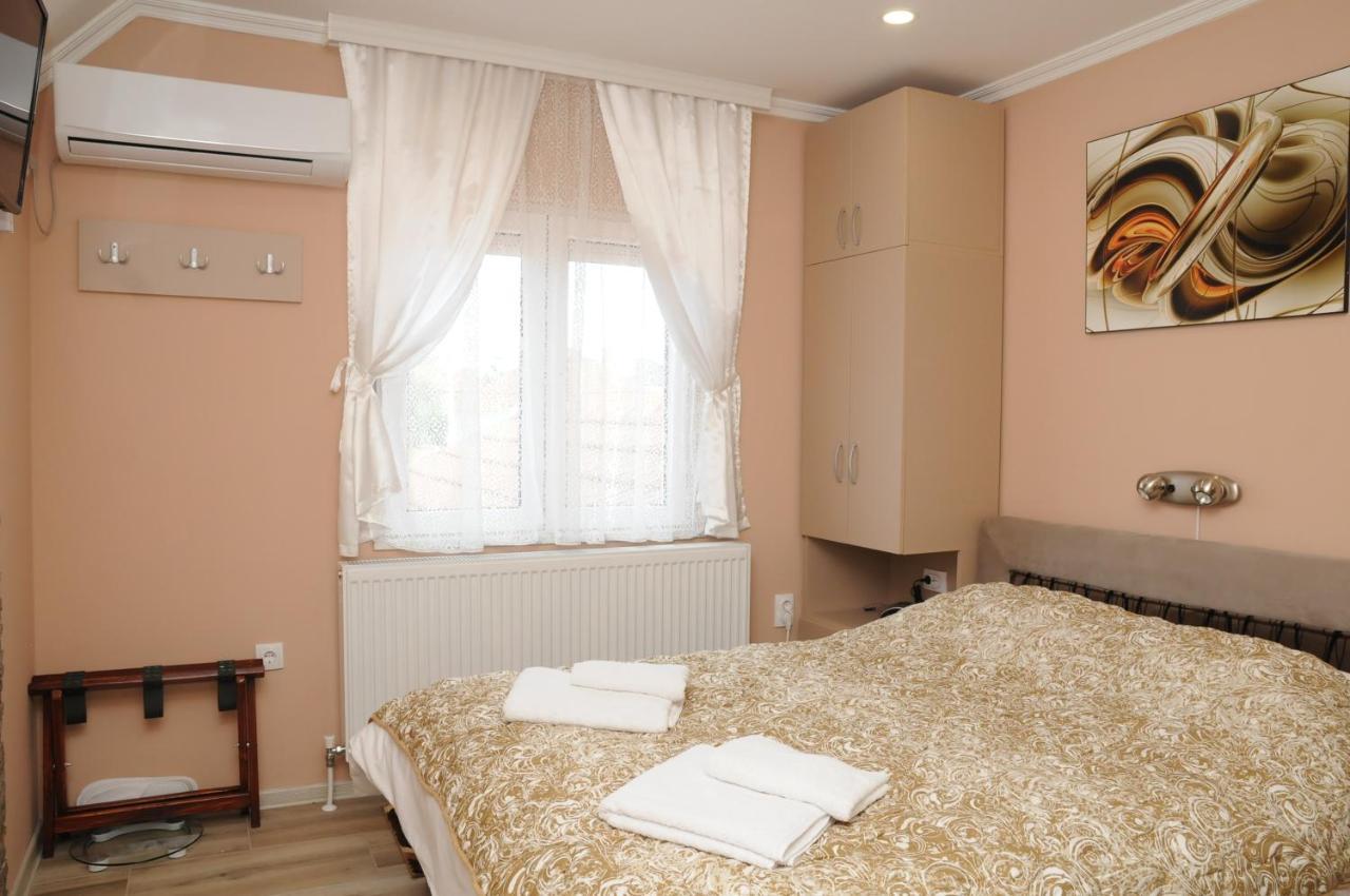 Favorit Apartments Čačak Eksteriør billede